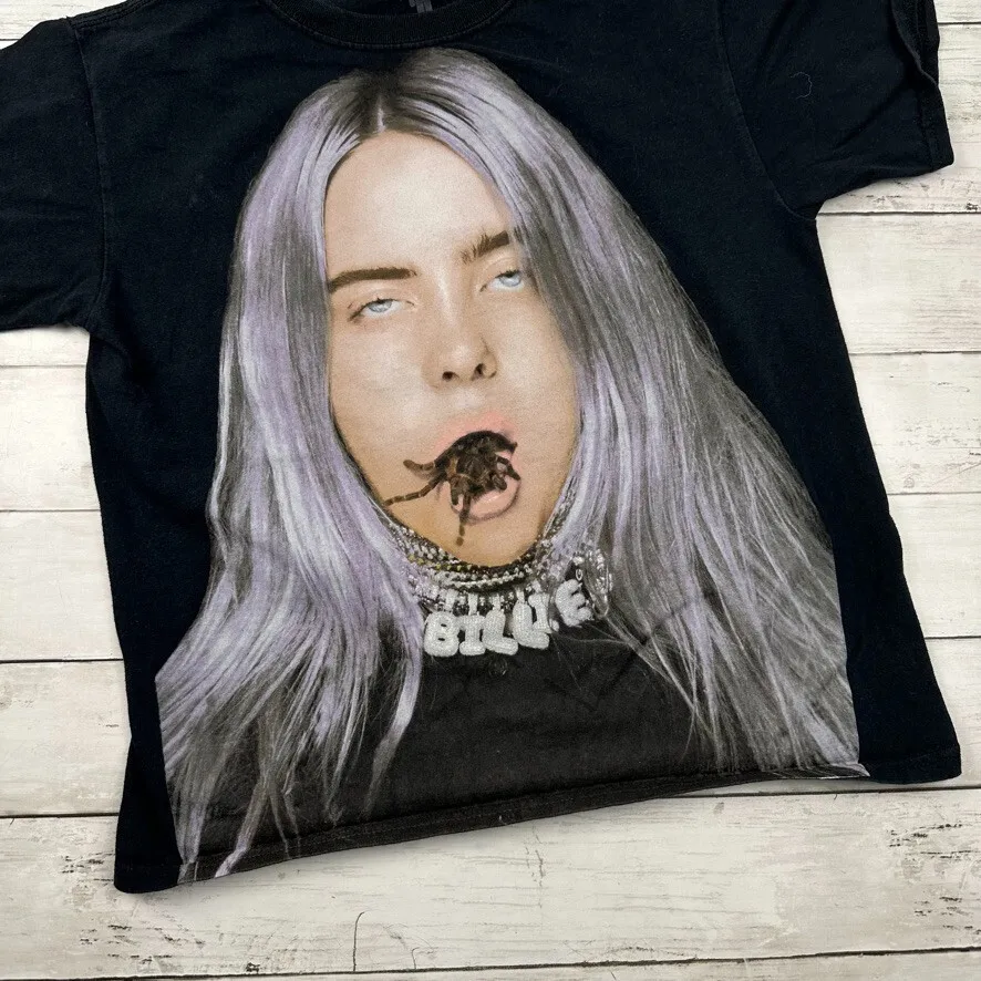 /img/16323-billie-eilish-tarantula-4.webp
