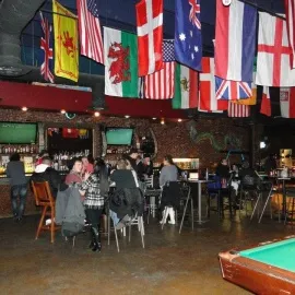 16402 tarantula billiard bar crowd