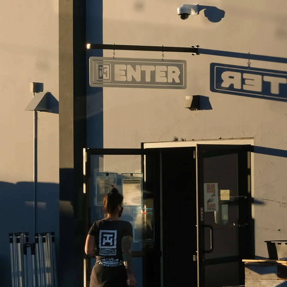 16470 tarantula hill brewing employees