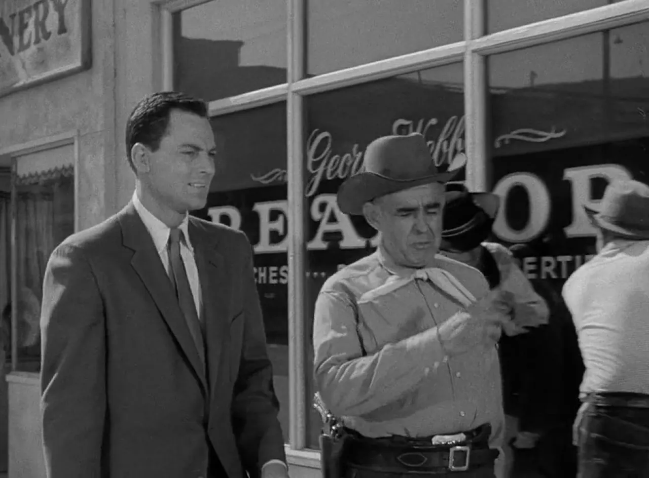 16471 tarantula movie desert chase