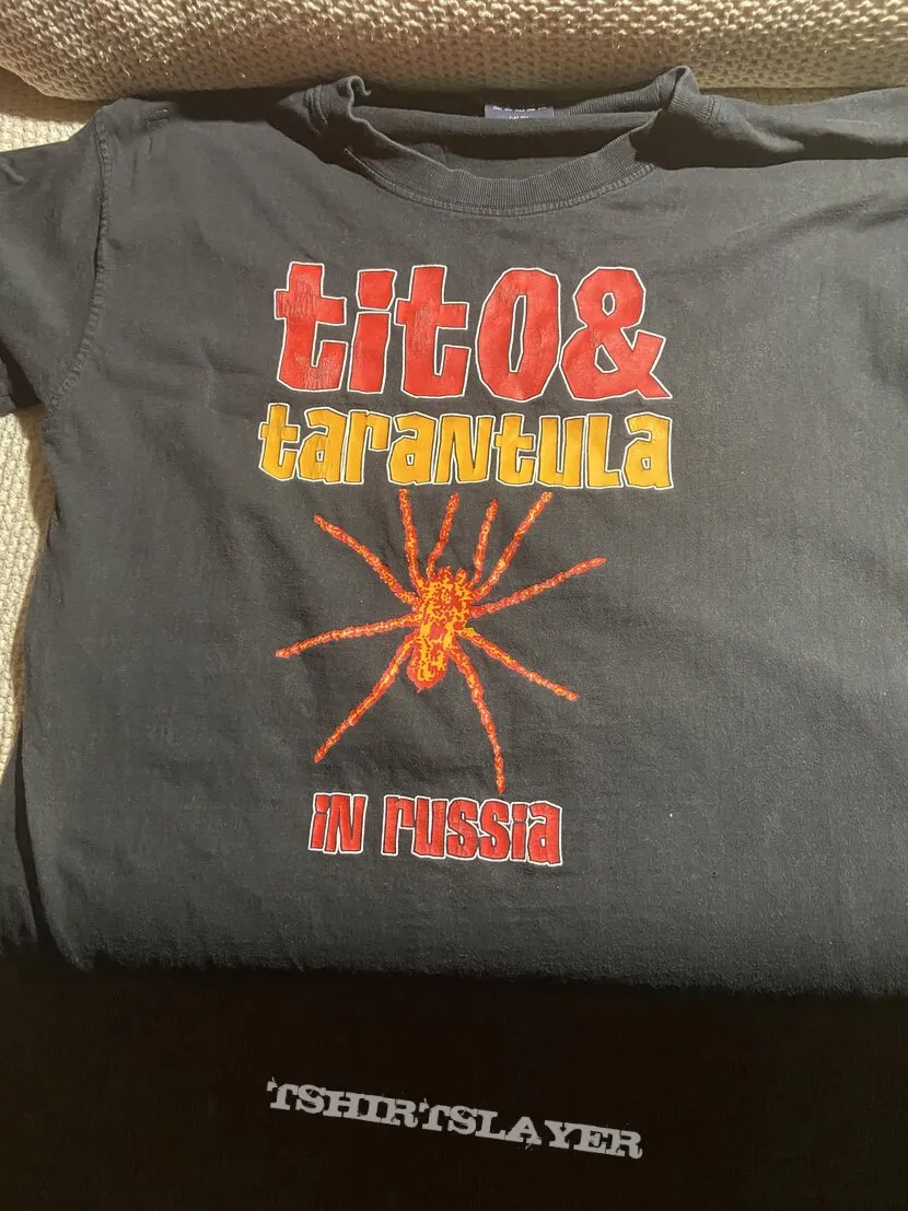 /img/16502-tito-tarantula-album-art-tee.webp