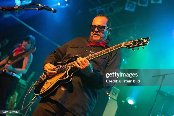 16541 tito and tarantula genre